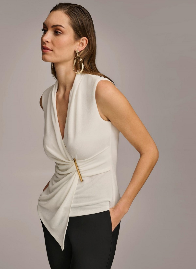 Sweaters and Tops Donna Karan V-neck With Hardware And Ruched Detail Krém | SK_DK63778